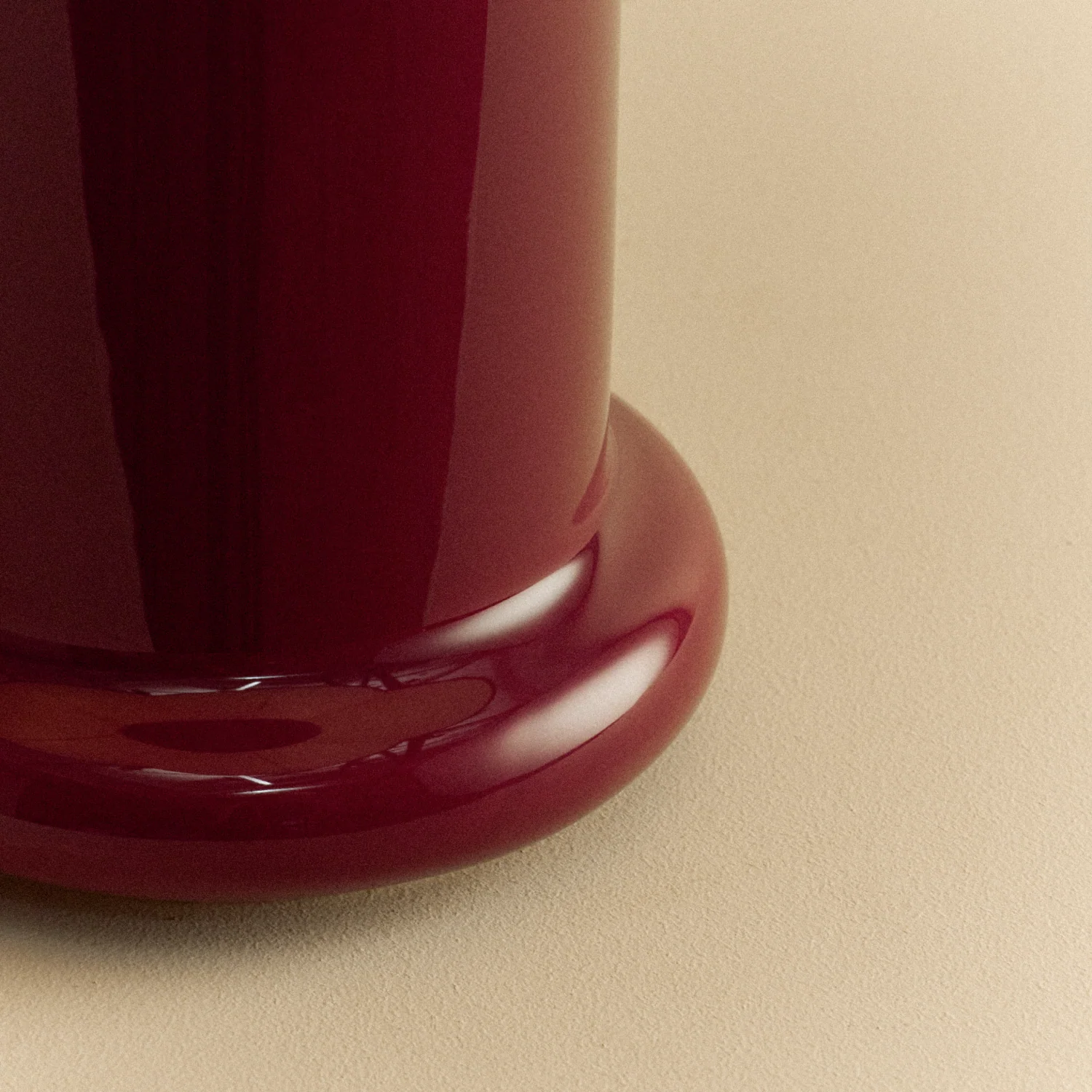 Heath Table Lamp in Port Red - Image 9