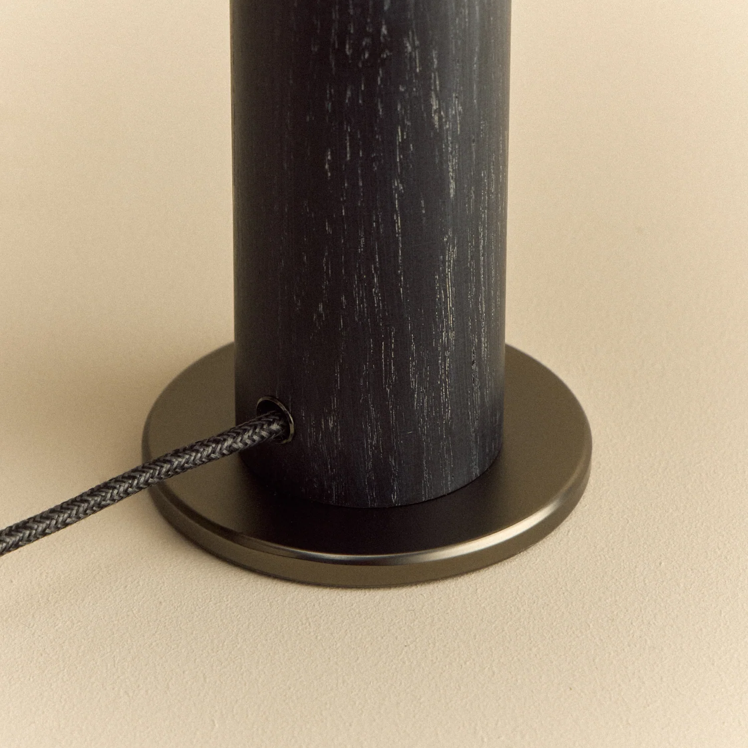 Knuckle Table Lamp in Blackened Oak + Voronoi I - Image 4