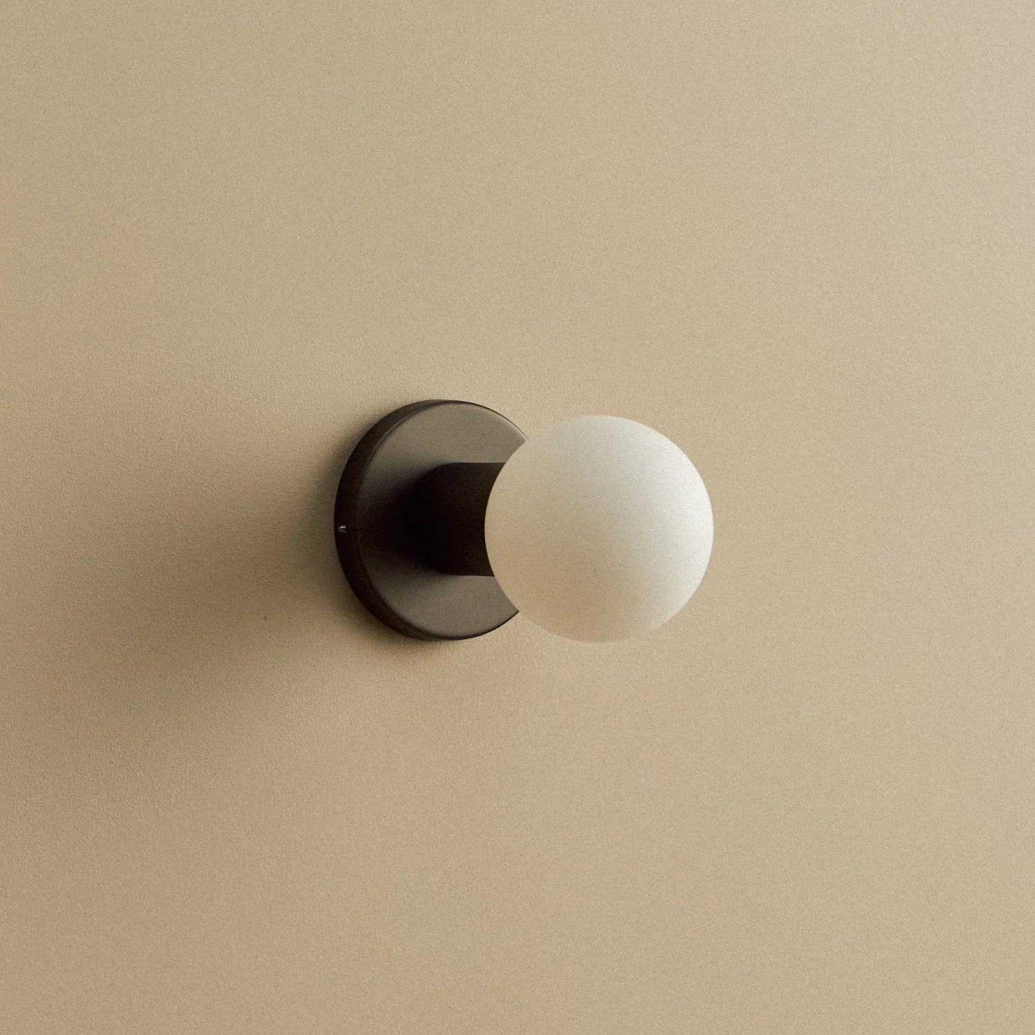 Lochan Wall Light in Graphite + Sphere III - Image 7