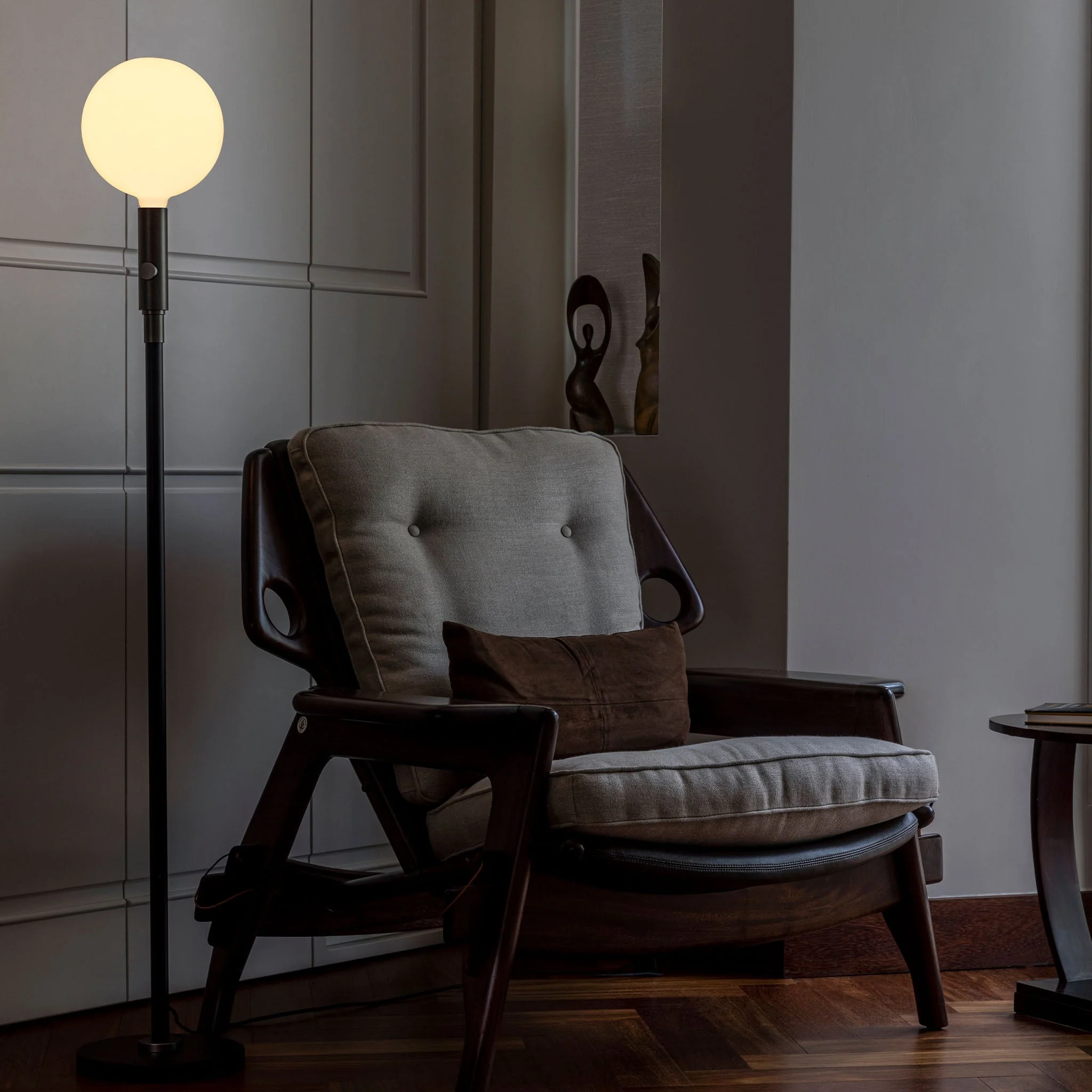 Poise Adjustable Floor Lamp in Graphite + Sphere V - Image 6