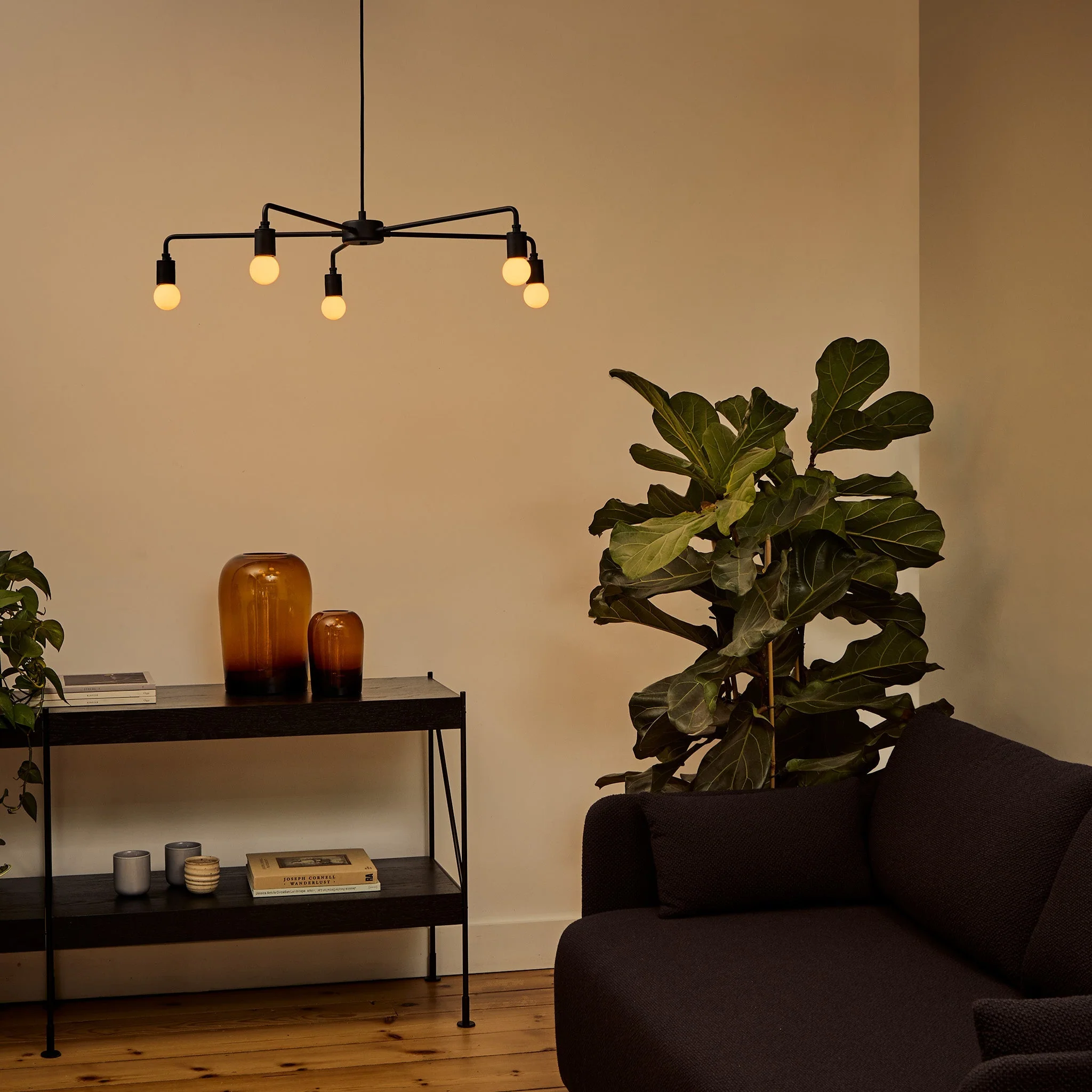 Sphere I E14 Dim-to-Warm LED Bulb - Image 4