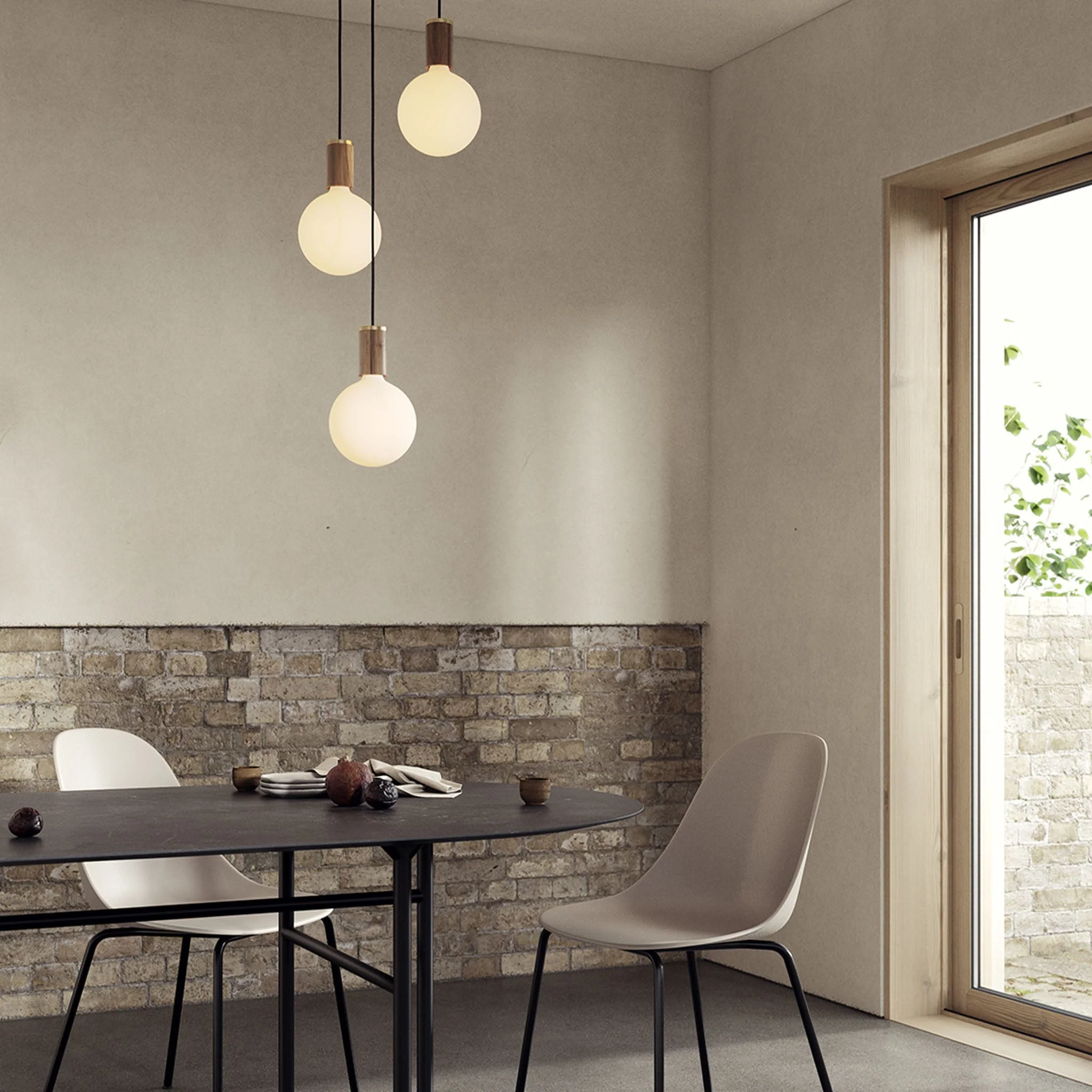 Sphere IV E27 Dim-to-Warm LED Bulb - Image 4