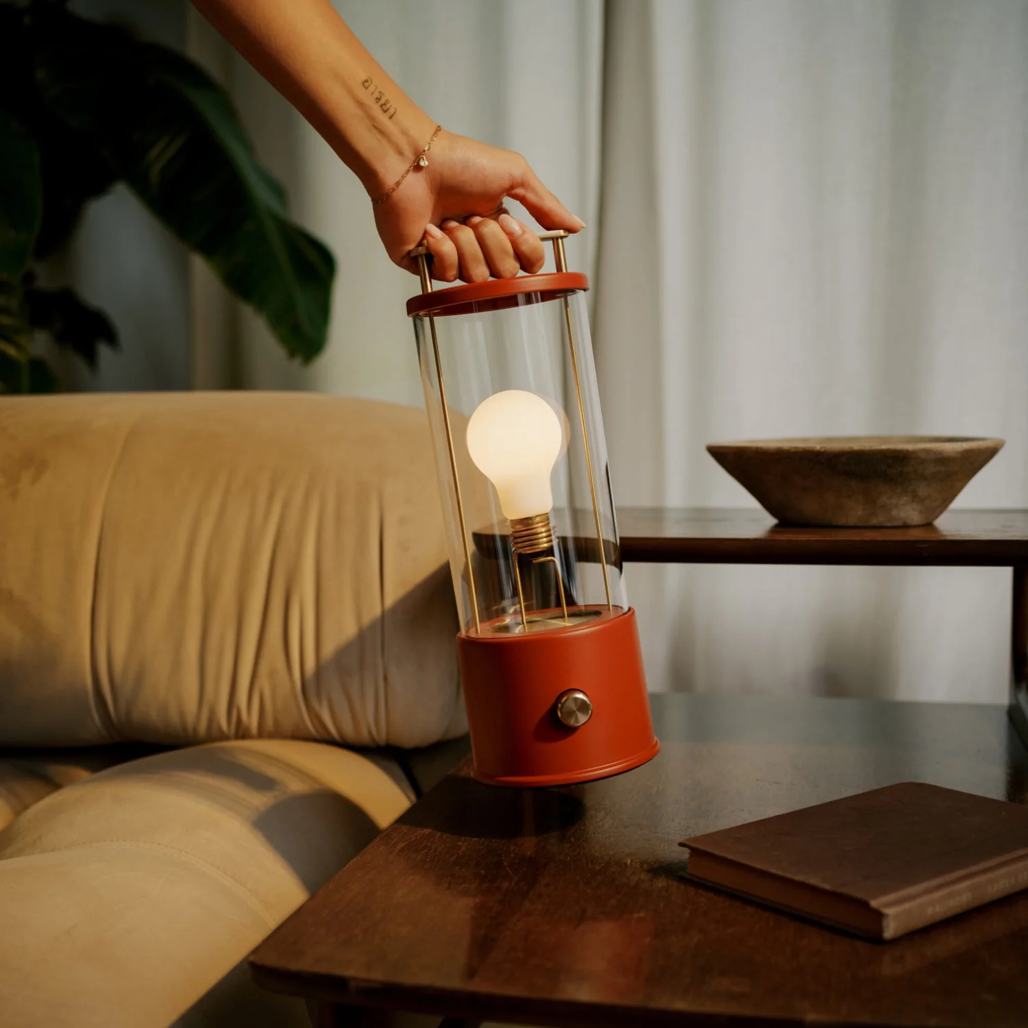 The Muse 2.0 Portable Lamp in Pomona Red - Image 2