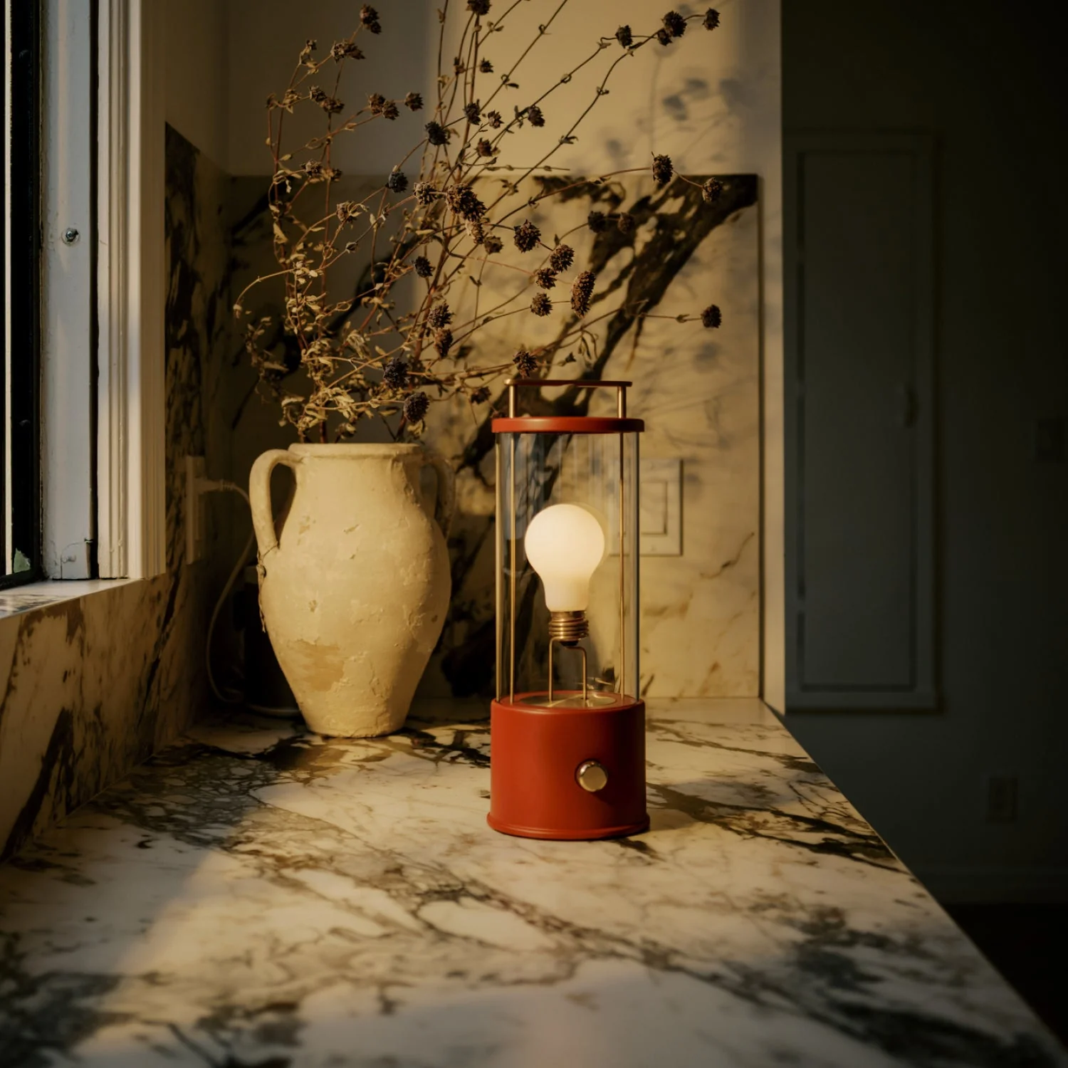 The Muse 2.0 Portable Lamp in Pomona Red - Image 5