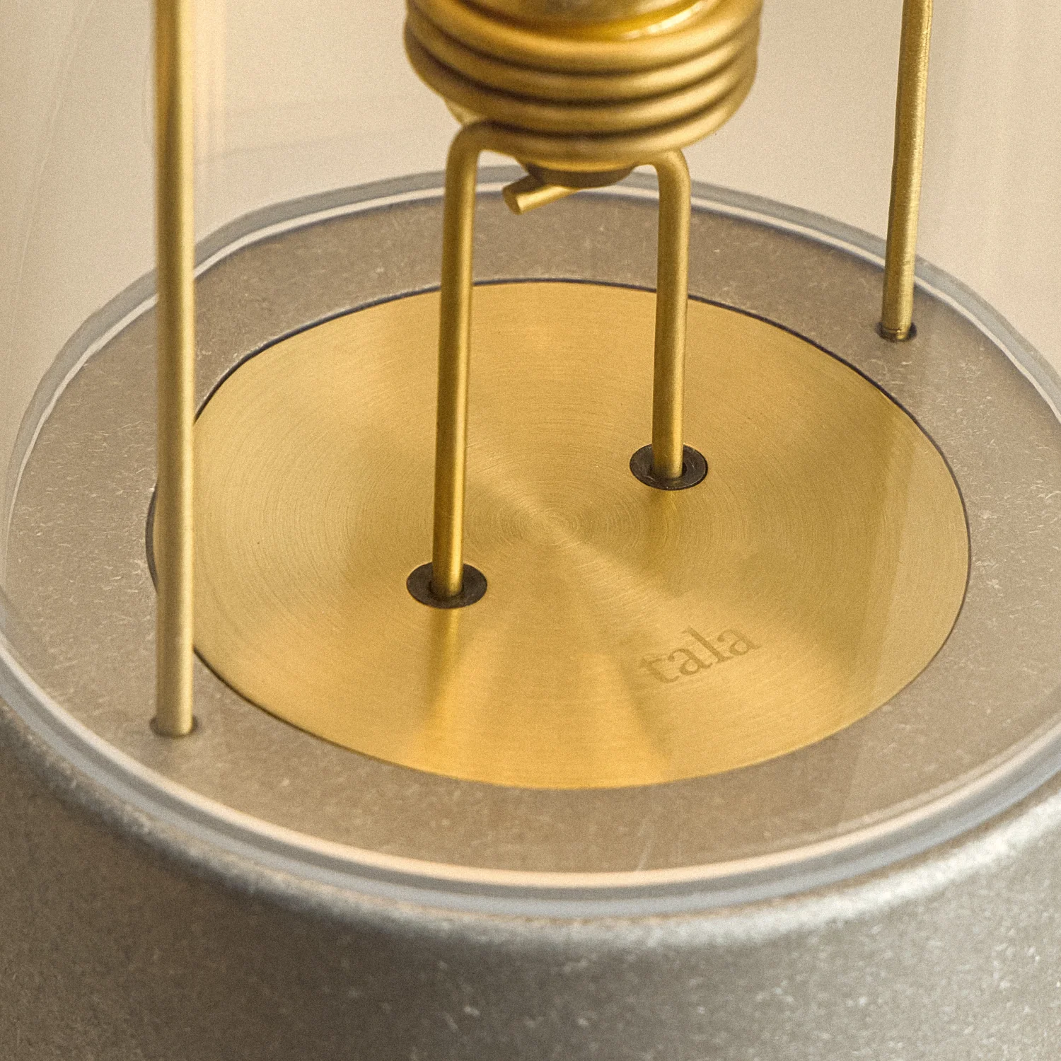The Rugged Muse 2.0 Portable Lamp - Image 8